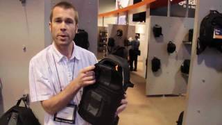 Lowepro Slingshot 202 AW Photobackpack PMA 2010 [upl. by Anonyw]