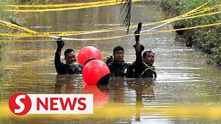 Police divers recover phone believed to have belonged to Nur Farah Kartini [upl. by Wartow]