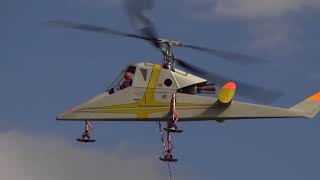 Amazing HighTech RC Helicopter FlettnerRotor both turn with over 1400rpm do not hit each other [upl. by Crowns306]