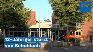 Junge stürzt von Schuldach in Rastede acht Meter in die Tiefe [upl. by Og]