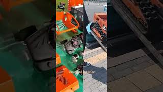 4 takt benzinemotor industriële rubberen rupsband RC grastrimmer remotecontrolmower lawnmowerrobot [upl. by Neerbas859]