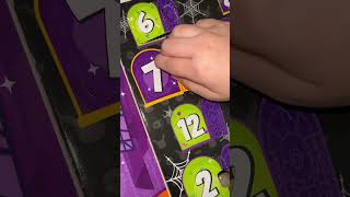 Calendrier de l’avent calendrier calendar halloween halloween2024 ouverture unboxing pokemon [upl. by Ennalyrehc]