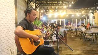 MENJADI SEPERTI YANG KAU MINTACHISYELIVE COVER AKUSTIK CAFE TEPI JALANKARANGAMPEL [upl. by Oluas837]