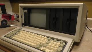 1985 Compaq Portable PC  The quotFirstquot IBM PC Clone [upl. by Eugatnom]