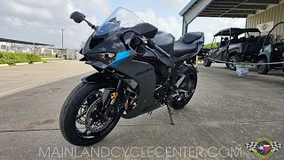 2025 KAWASAKI ZX6R 636 WALKAROUND IN METALLIC MATTE DARK GRAY  EBONY [upl. by Haimerej]