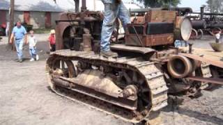 Rough amp Tumble Time of Harvest  October 2009 Caterpillar 60 running a Threshing Rig 2 [upl. by Aysab]