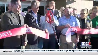 LIVE New Rouses store opens on Pass Road in Biloxi [upl. by Artinad]