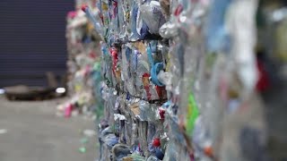 France  le recyclage du plastique c’est pas fantastique [upl. by Robbin]