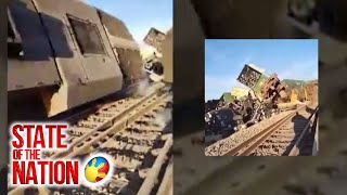 Tren nadiskaril matapos bumangga sa tractortrailer 2 patay  SONA [upl. by Annairdua]