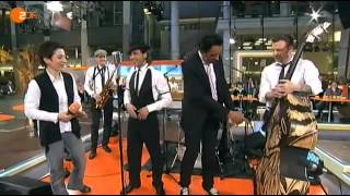 The Drapers  We No Speak Americano  ZDF Morgenmagazin [upl. by Ennaed]