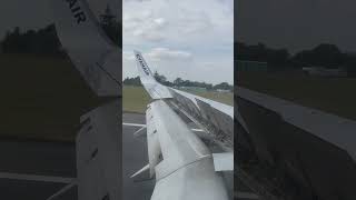 Ryanair landing at London stansted on Friday 30th August [upl. by Ravilob]