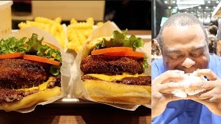 SHAKE SHACK HOW DOES IT TASTE [upl. by Genaro976]