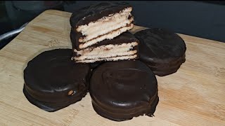 Homemade Choco Pie with biscuits  घर की हैल्थी चॉकलेट बिस्कुट पाई stepaheadinlife23 [upl. by Shirl]