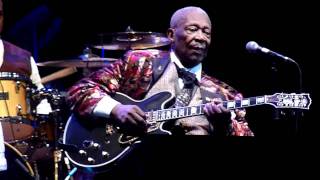 BB King  Thrill is gone live at the Grand Rex Paris  30062011 [upl. by Namyaw]