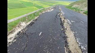 Castelluccio paese quotfantasmaquot Il reportage Pino Ciociola [upl. by Dalohcin]