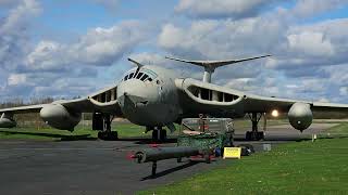 Handley Page Victor run up at The Yorkshire Air Museum [upl. by Neau]