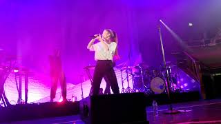 Strangers Sigrid Albert Hall Manchester 8th November 2018 4K [upl. by Fabrianna]