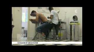 Reportage sur un apprenti tatoueur [upl. by Sucramej232]