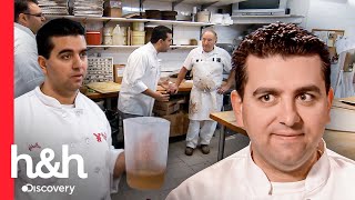 ¡Los momentos más explosivos de Buddy en la pastelería  Cake Boss  Discovery HampH [upl. by Amilah773]