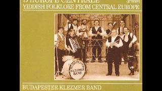 Budapest Klezmer Band  Mazel tov [upl. by Arawaj]