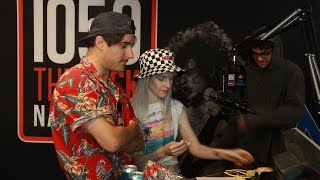 Paramore na rádio Alt Nashville 975 LEGENDADO [upl. by Ruskin576]