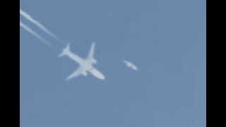 UFO Close To Airliner [upl. by Athenian628]