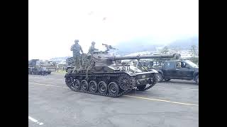 desfile de tanques y blindados de ecuador [upl. by Ellenohs]