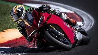 🔴2025 Ducati Panigale V4 Review  Part 1 [upl. by Acyre]