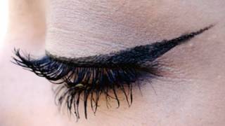 Winged Eyeliner Tutorial Using Liquid Eyeliner [upl. by Zeta]