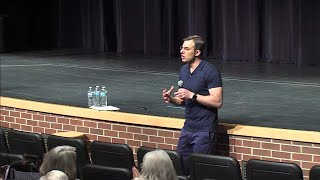 Rep Amash applauded by crowd at Mich town hall [upl. by Darooge]