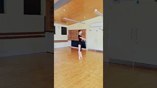 Practice pirouettes 2supergirls428 [upl. by Eiro]