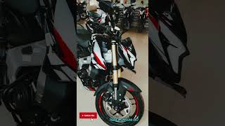 BAJAJ PULSAR NS 400 BLACK NEW 2024 [upl. by Anaher823]