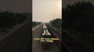 Fast pass through 7UP Tezgam heavy engine GEU 40 Locomotivegreenlineexpressviralvideoshorts [upl. by Claire368]