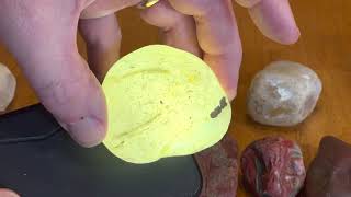 Finding Agates on the Oregon Coast  Rockhounding on the Beach [upl. by Zaob]