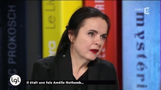 Amélie Nothomb revisite à sa manière le conte de Riquet à la houppe [upl. by Lekar]