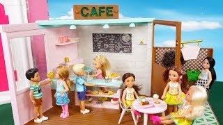 Barbie Chelsea Opens up her Own Cafe  Titi Toys Barbie Family Videos [upl. by Hittel27]