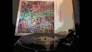 TOM TOM CLUB  Wordy Rappinghood Filmed Record Vinyl 12quot Extended Remix Version 1983 Talking Heads [upl. by Ruthie]