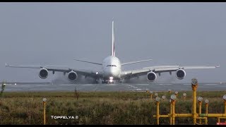 Airbus a380 landing This Is What Professionals pilots Do on wet runway [upl. by Rudman]