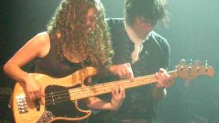 Jeff Beck and Tal Wilkenfeld Bass Duet New York 2009 [upl. by Gnuhc]