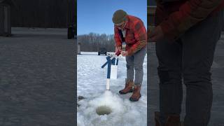 Pêche sur glace 🎣🐟 pêche pêcher icefishing [upl. by Zetnod833]