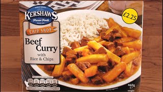 Kershaws CHIP SHOP BEEF CURRY WITH RICE amp CHIPS  £225  460G  Ready Meal Review [upl. by Ahsekam]