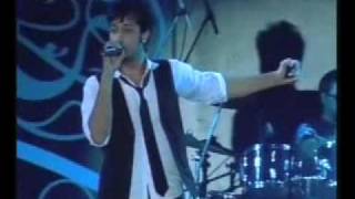 ATIF ASLAM LIVE Bheegi Bheegi Raato MaiHQ [upl. by Negroj]