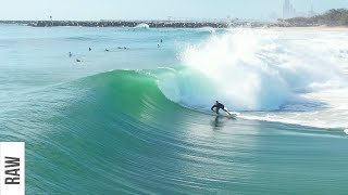 EARLY CHRISTMAS GIFT AT STRADDIE Raw Surfing [upl. by Bertrando585]