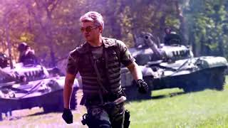 Vivekam Surviva Telugu Lyric Anirudh Feat Yogi B Mali Manoj ¦ Ajith Kumar ¦ Binagipad [upl. by Akinehs]