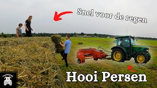 Beetje Hobbyen  Hooi pakjes Persen en Stapelen [upl. by Issor]