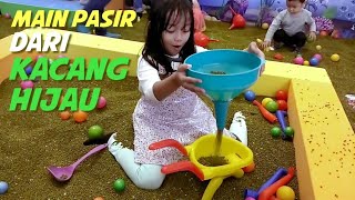 Playground Kacang Hijau  Bermain Pasir dari BijiBiji Kacang Hijau [upl. by Fonville]