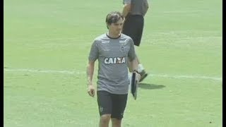 Thiago Larghi é efetivado como técnico do Galo [upl. by Charbonnier]