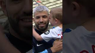 Sergio Aguero kissed by Anthony Knockaerts son [upl. by Jamil]