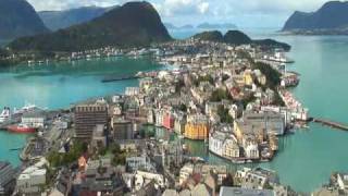 Sightseeing in Ålesund Citytour Alesund [upl. by Nivrad]