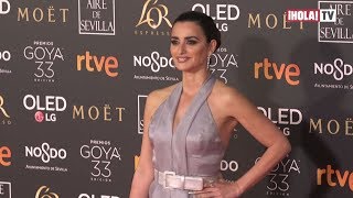 Lo que revelaron las estrellas en la alfombra roja de los Premios Goya 2019  ¡HOLA TV [upl. by Dorweiler]